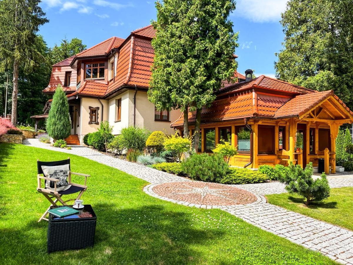 Villa Filmowiec Polanica-Zdrój Kültér fotó